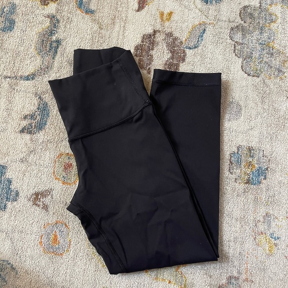 LULULEMON crop 21” Wunder Under - Picture 2 of 5